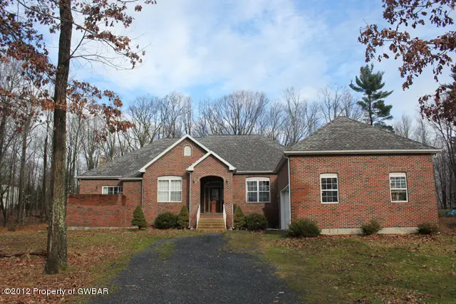 200 Bon Sher Drive, Tannersville in Tannersville