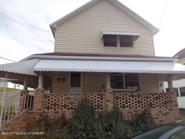 528 Hill Street, Mayfield in Mayfield