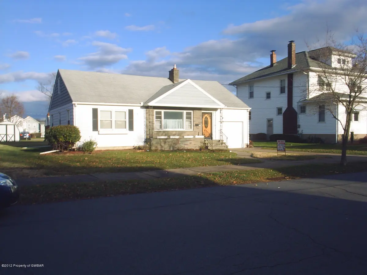 37 Arlington Road, Forty Fort in Forty Fort