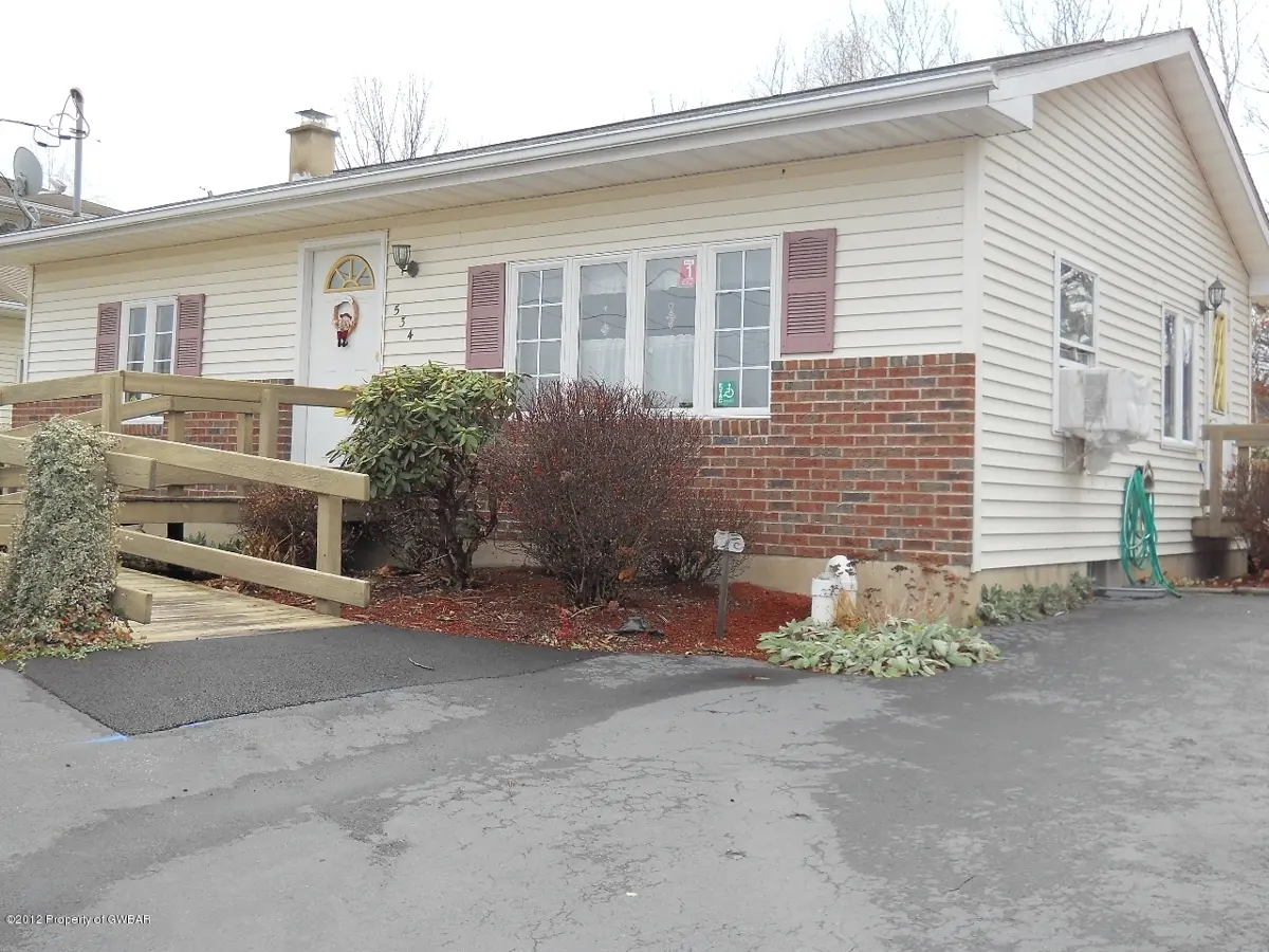 534 PHOENIX Street, Duryea in Duryea