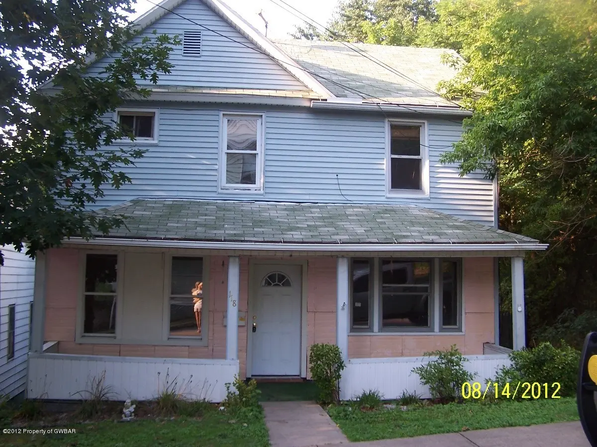 118 E Thomas Street, Wilkes-Barre in Wilkes-Barre
