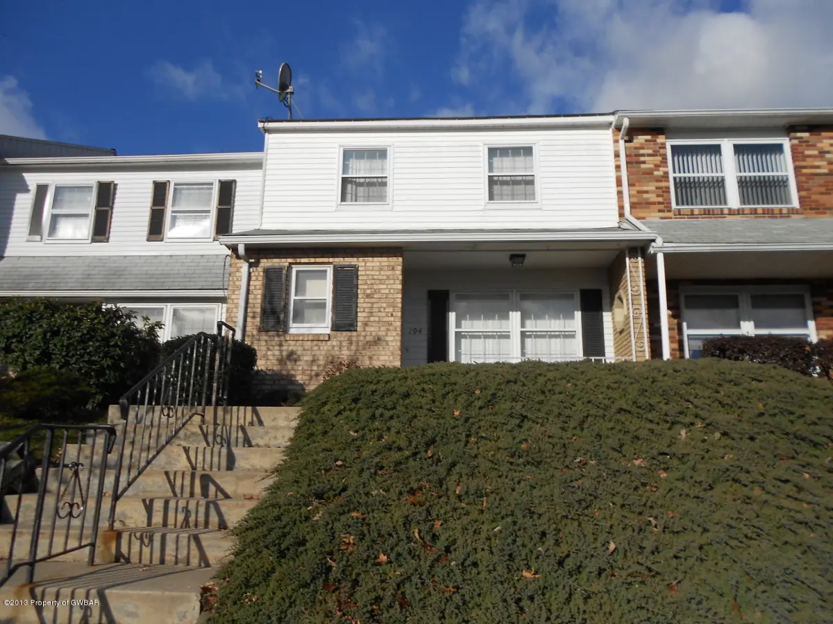194 HAVERFORD Drive, Laflin in Laflin