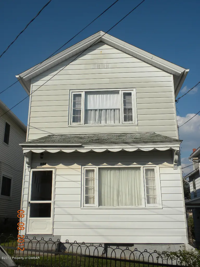 256 Gardner Street, Plymouth in Plymouth