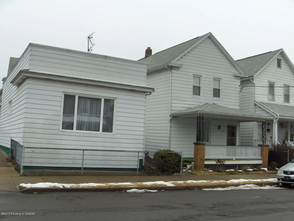 306 E UNION Street, Nanticoke in Nanticoke