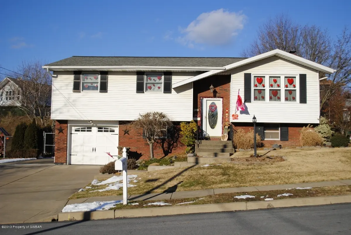 34 Everett Street, Wilkes-Barre in Wilkes-Barre