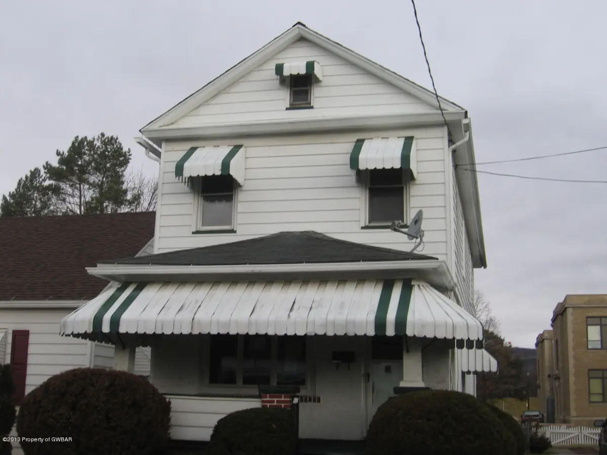 271 PHILLIPS Street, Wilkes-Barre in Wilkes-Barre