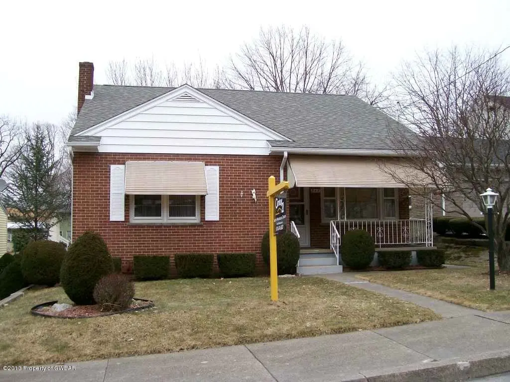 545 Putnam Street, West Hazleton in West Hazleton