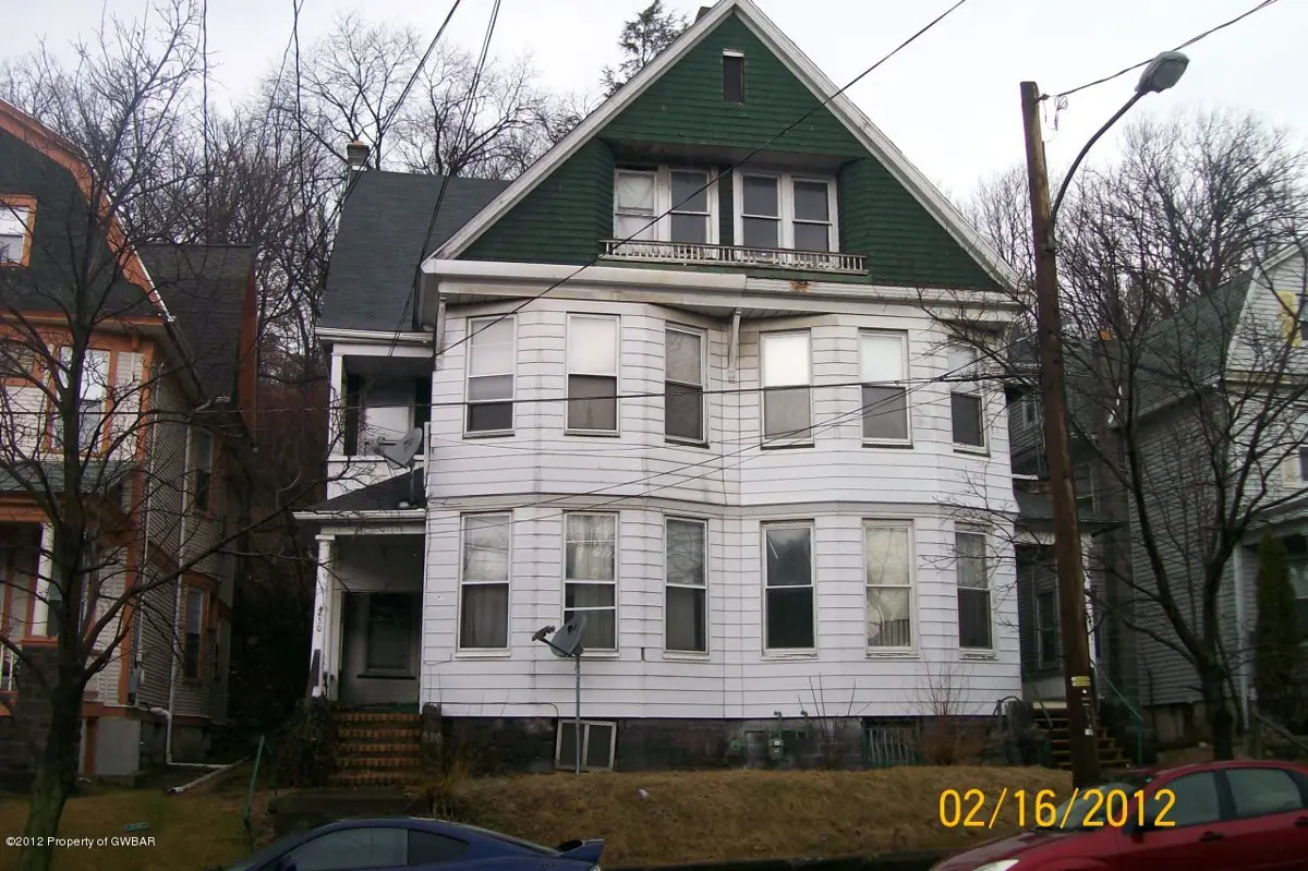 250-252 N MAIN Street, Wilkes-Barre in Wilkes-Barre