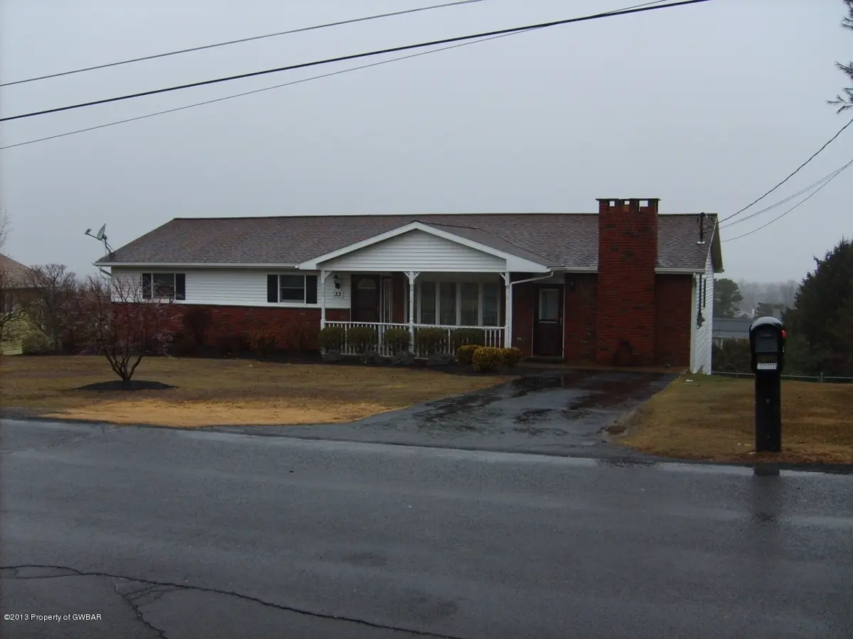 33 REDWOOD Drive, Laflin in Laflin