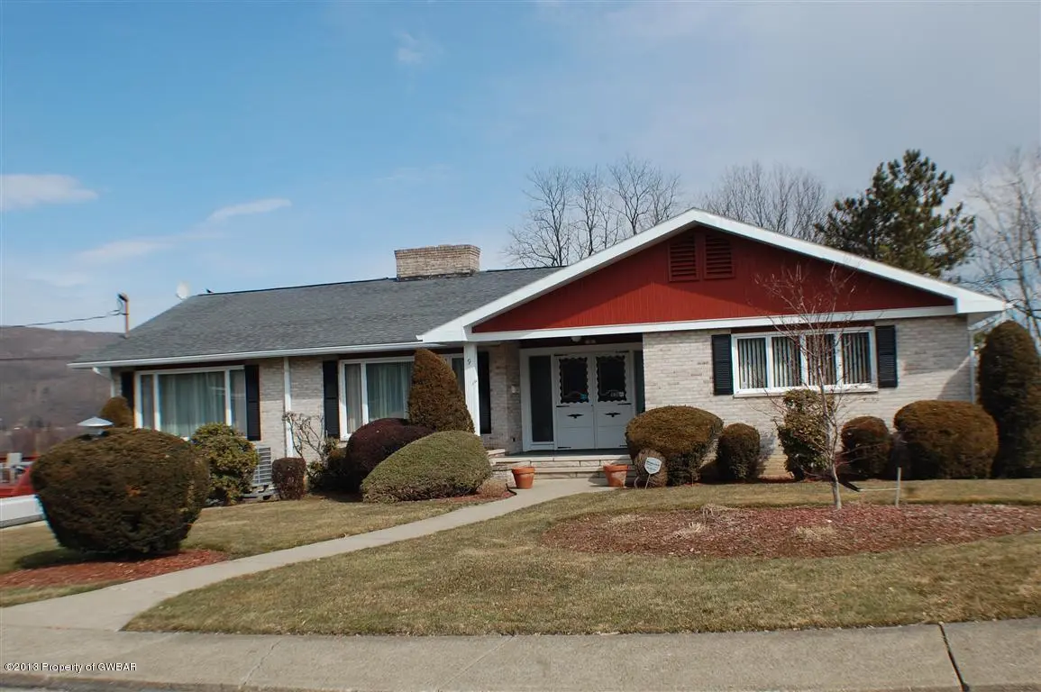 9 Lawrence Street, Nanticoke in Nanticoke