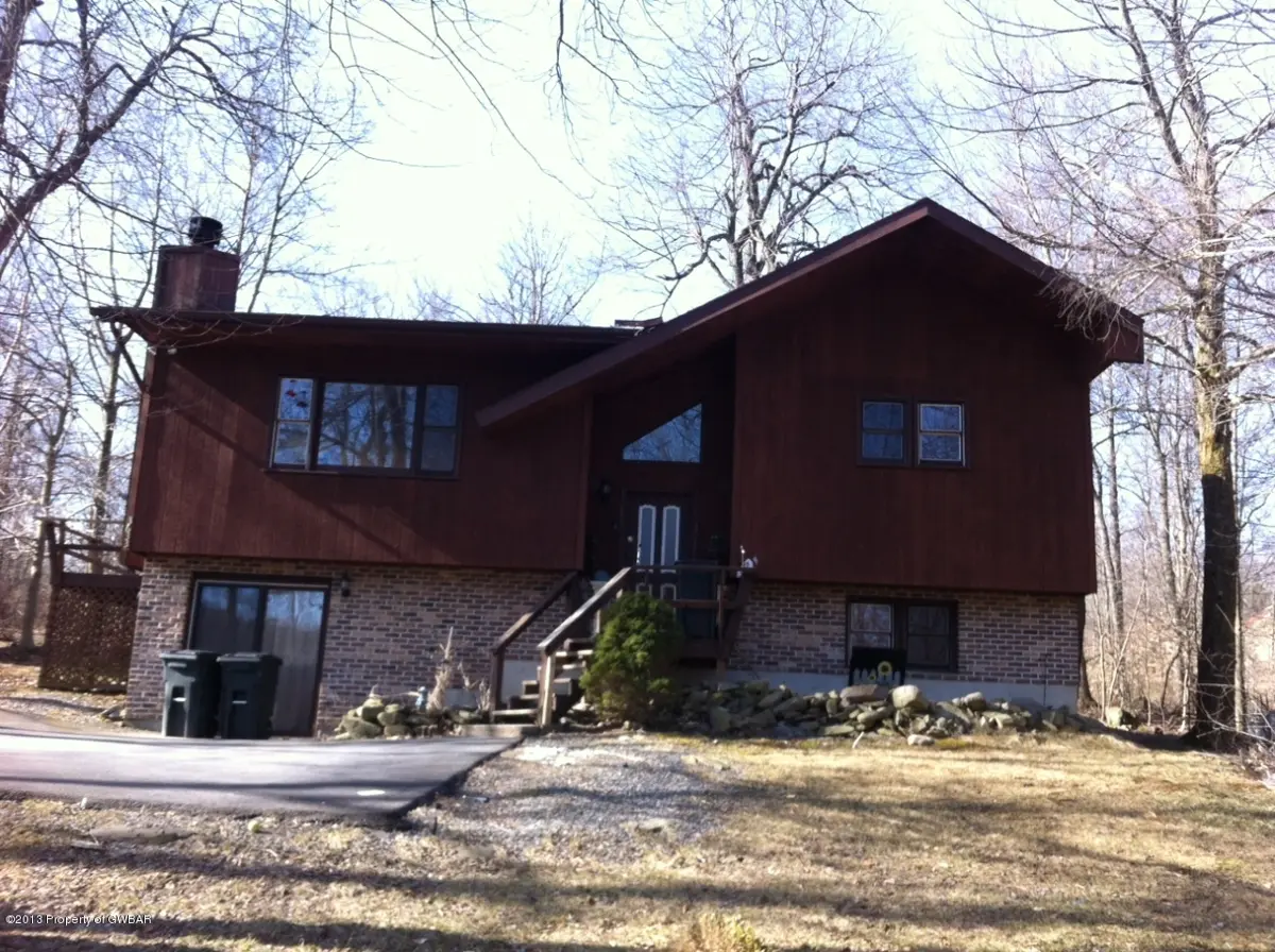 3633 Cedar Lane, Tobyhanna in Tobyhanna