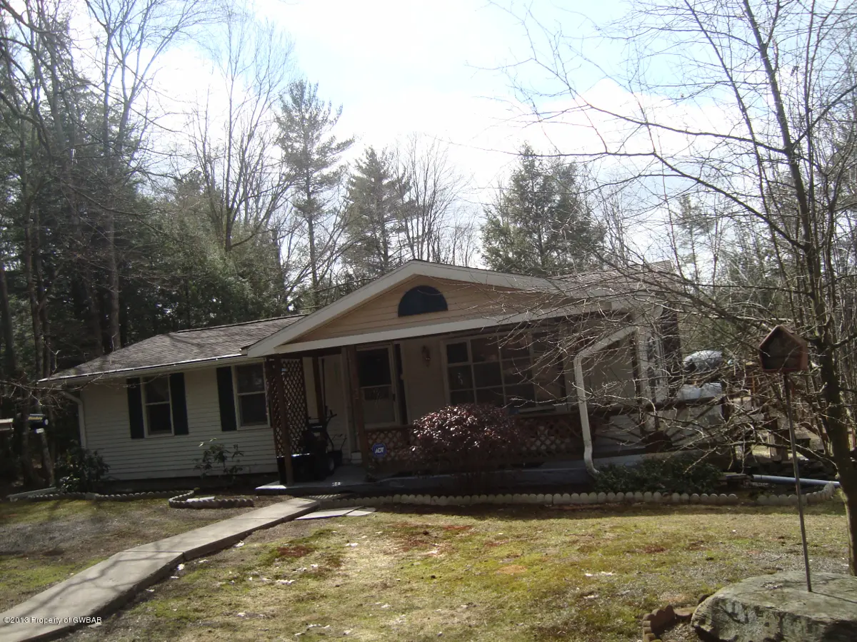 42 FAIRVIEW Drive, Hunlock Creek in Hunlock Creek