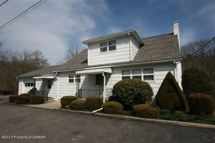 2 Engle Street, Glen Lyon in Glen Lyon