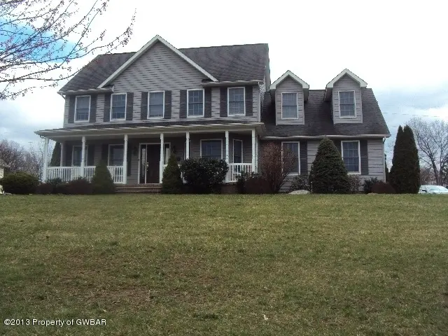 104 SUNSET Drive, Hanover Township in Hanover Township