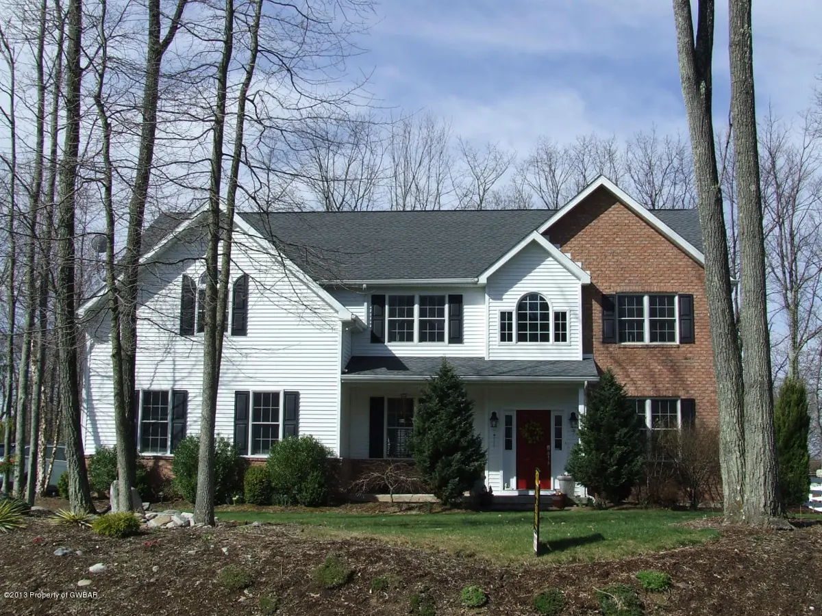 68 Fieldstone Way, Mountain Top in Mountain Top