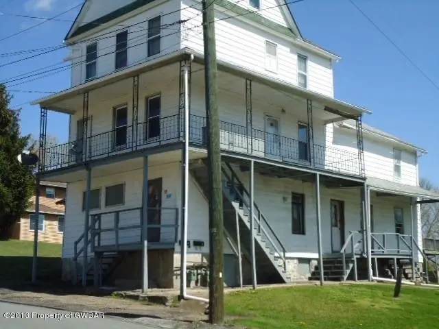 17 Nesbitt Street, Larksville in Larksville