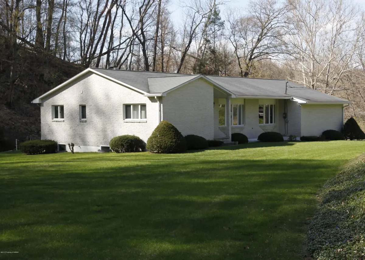 605 APPLE TREE Road, Harding in Harding