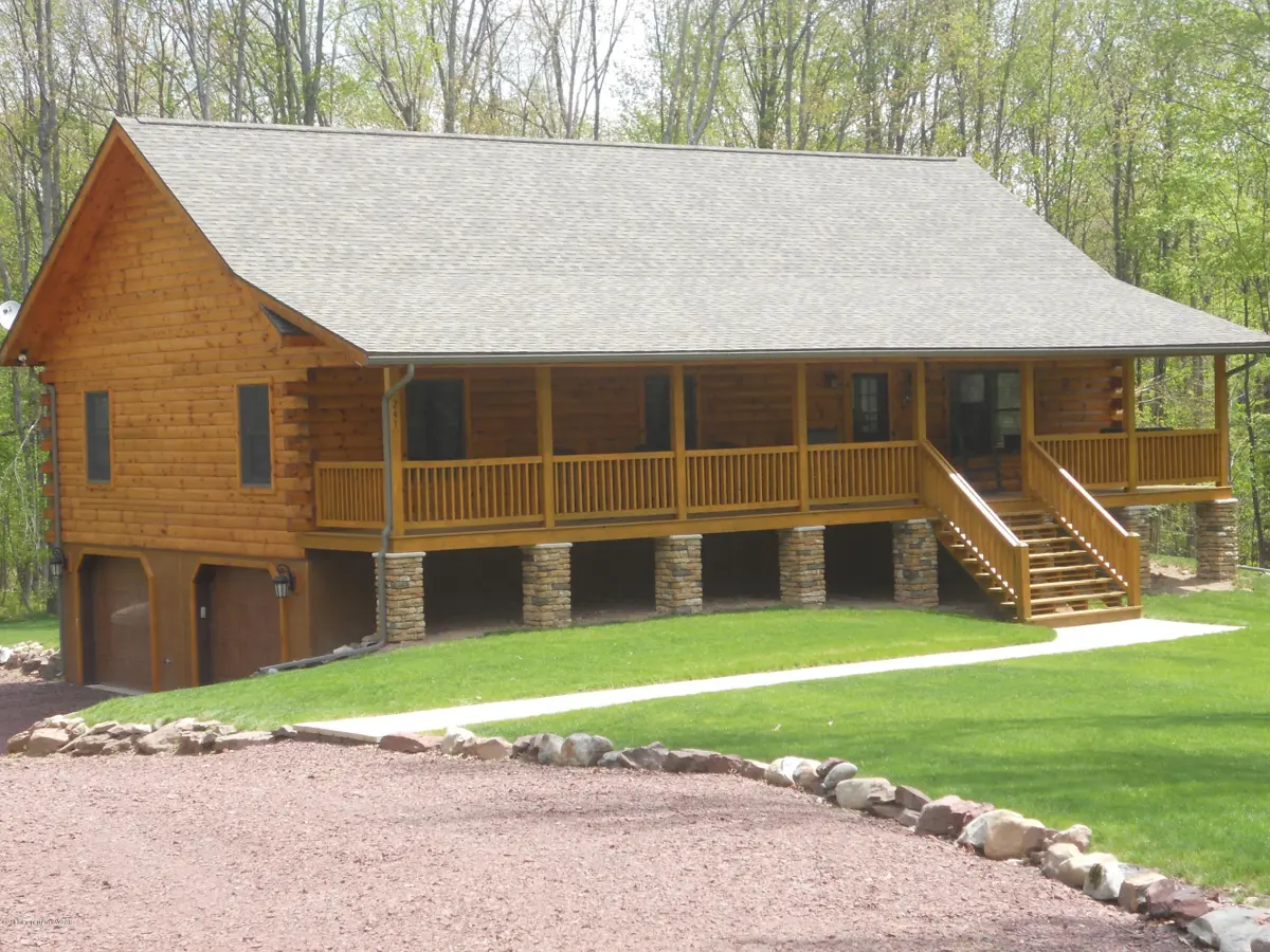 241 HOLLENBACK Road, Penn Lake in Penn Lake