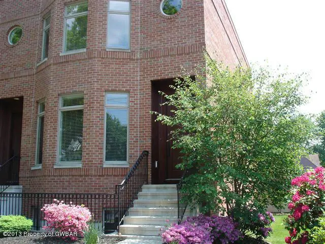 575 Rutter Avenue, Kingston in Kingston