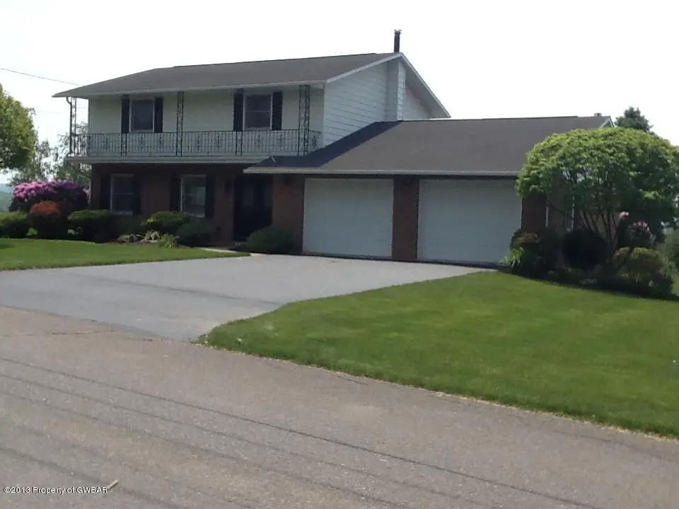 21 WINDSOR Drive, Dallas in Dallas