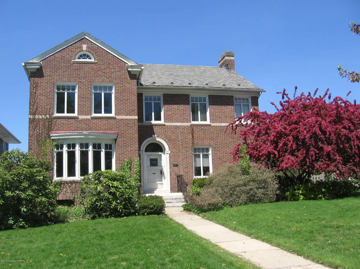 1108 SUSQUEHANNA Avenue, West Pittston in West Pittston