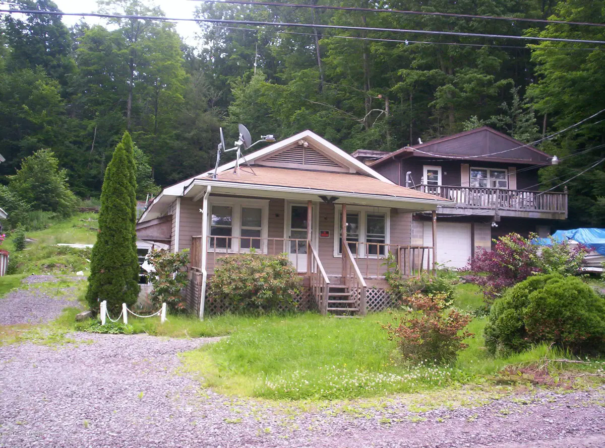 34 May Ave, Harveys Lake in Harveys Lake