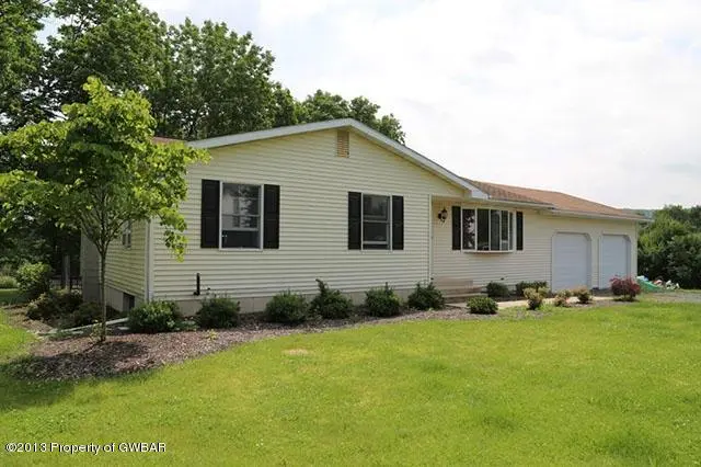 427 Hawk Road, Saylorsburg in Saylorsburg