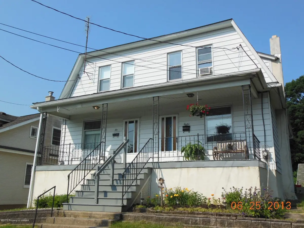 10-12 BURNETT Street, Nanticoke in Nanticoke