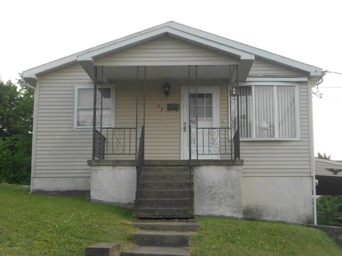 37 SCOTT Street, Plains in Plains