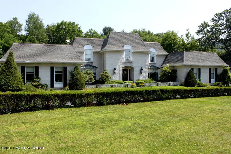 311 Lockville Road, West Pittston in West Pittston