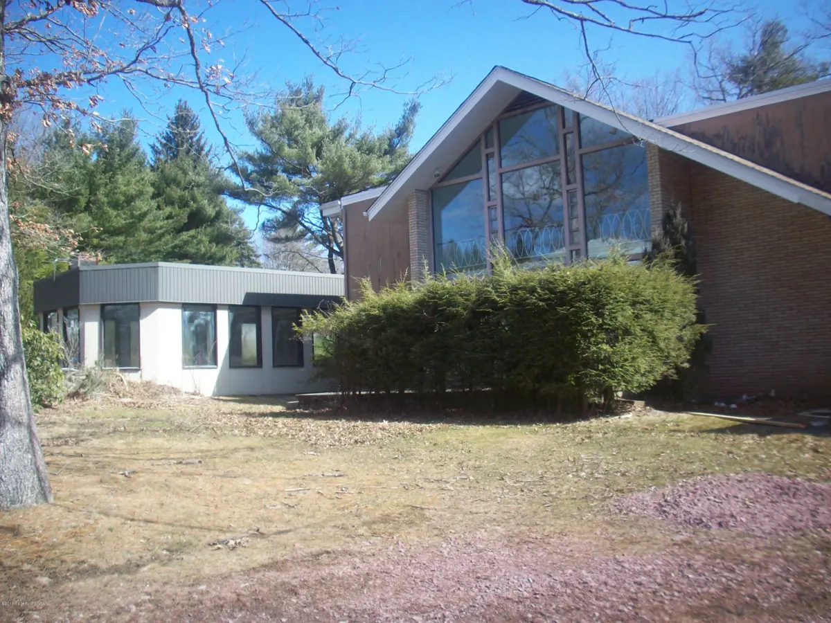 445 Crescent Road, Bear Creek in Bear Creek