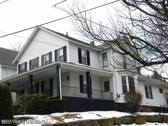 1725 N Sumner Avenue, Scranton in Scranton