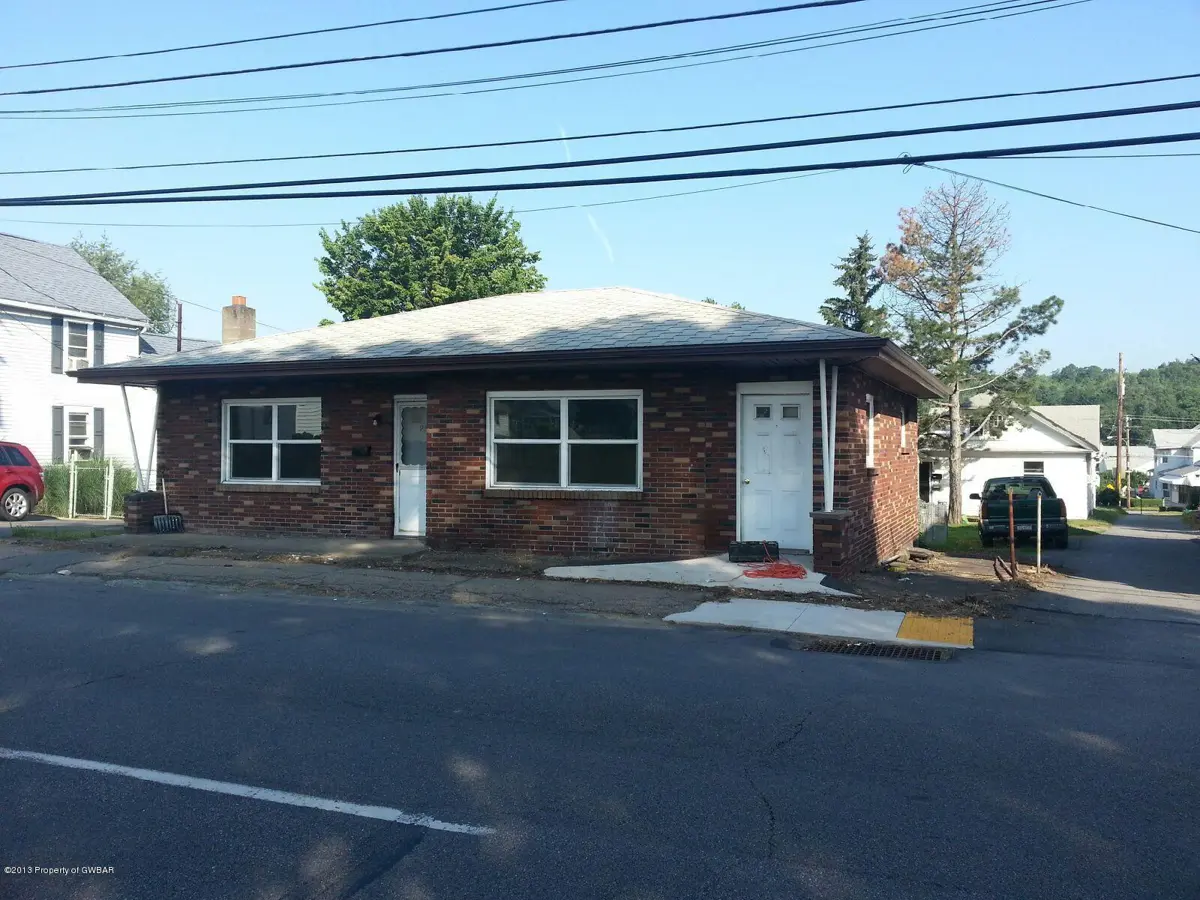 250 MAIN Street, Dupont in Dupont