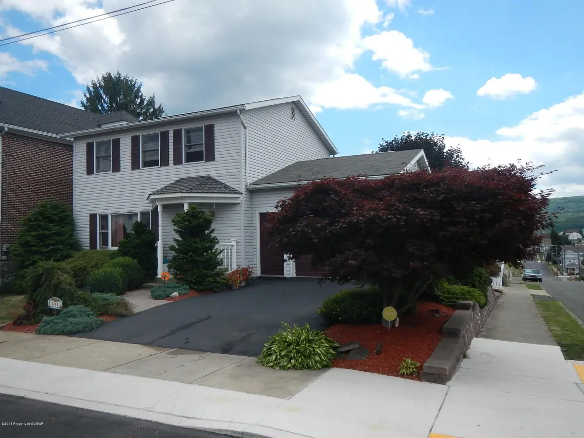 101 E UNION Street, Nanticoke in Nanticoke