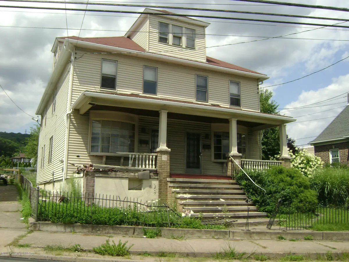 713-715 W Main Street, Plymouth in Plymouth
