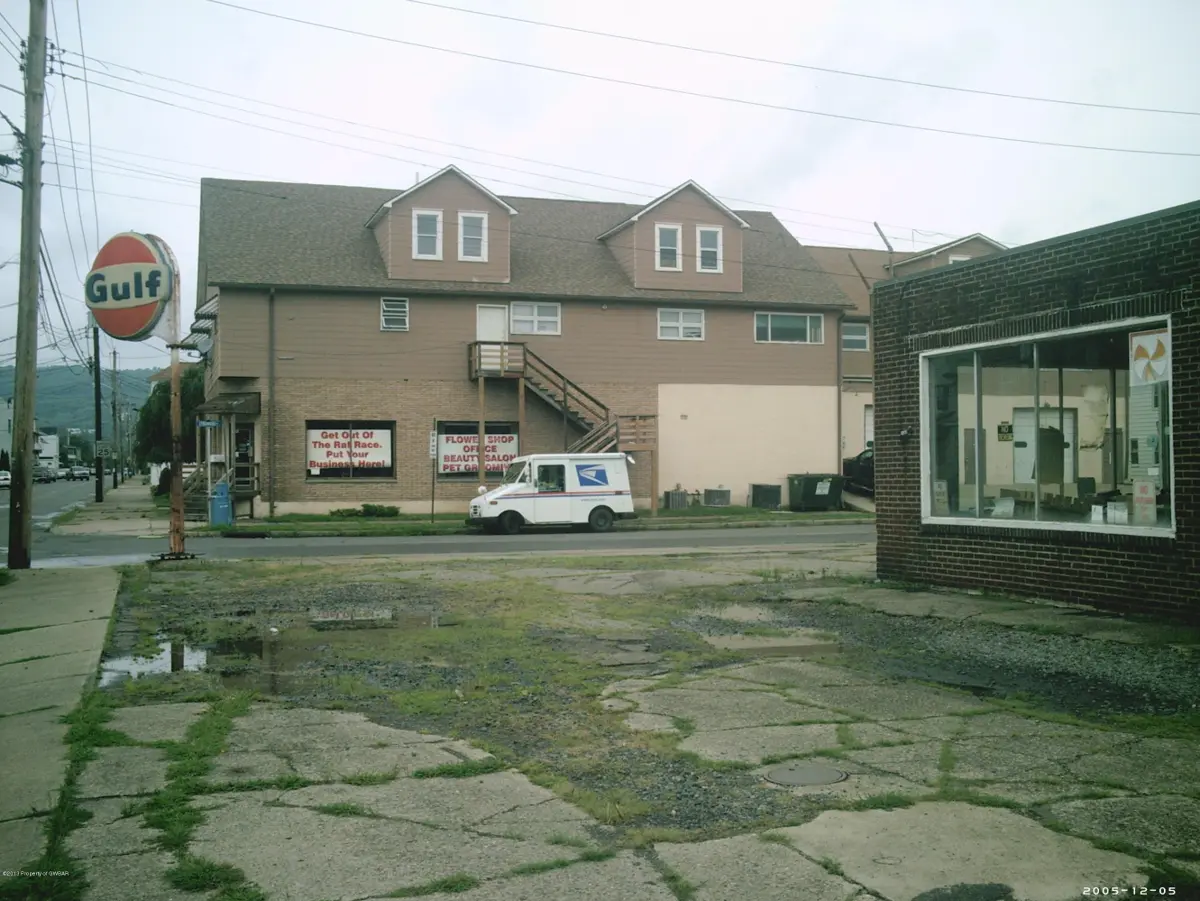 521 Fellows Avenue, Hanover Township in Hanover Township
