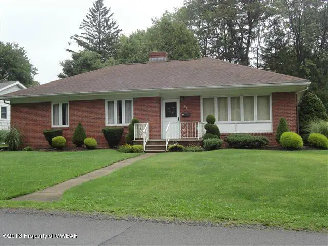 34 Oak Street, Mountain Top in Mountain Top