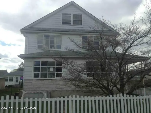 277 W GRANT Street, Exeter in Exeter