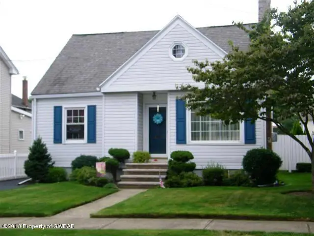 139 Center Street, Forty Fort in Forty Fort