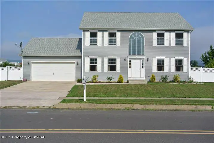 437 Plymouth Avenue, Hanover Township in Hanover Township