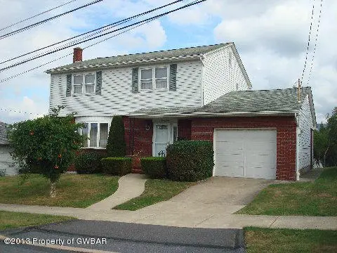 29 Sunrise Drive, Wilkes-Barre in Wilkes-Barre