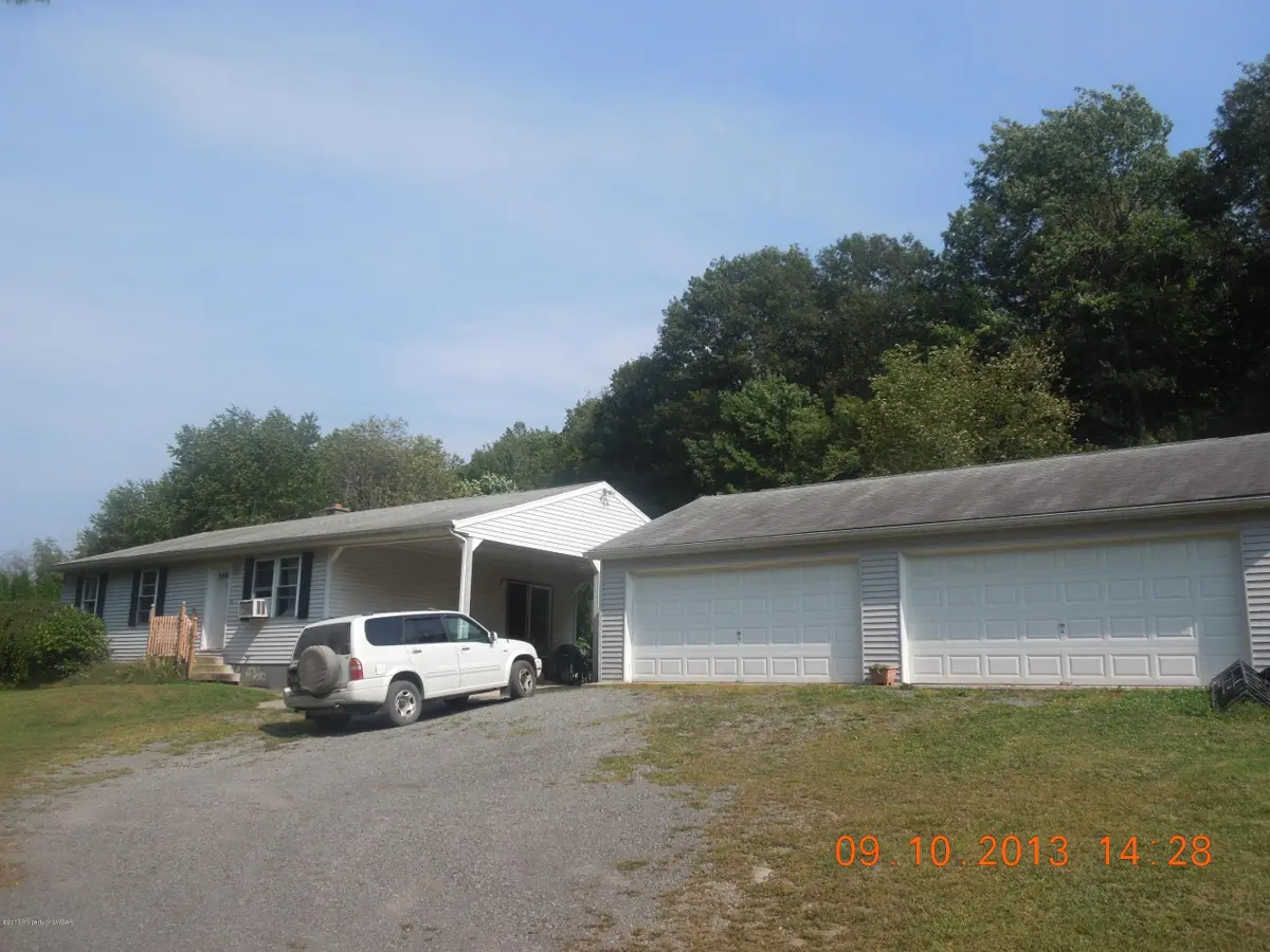 208 STORYTOWN CORNERS Road, Tunkhannock in Tunkhannock