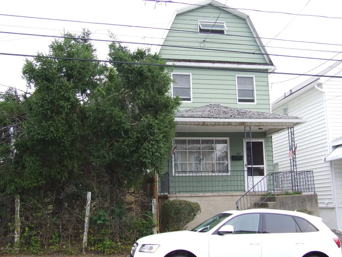 268 Andover Street, Wilkes-Barre in Wilkes-Barre