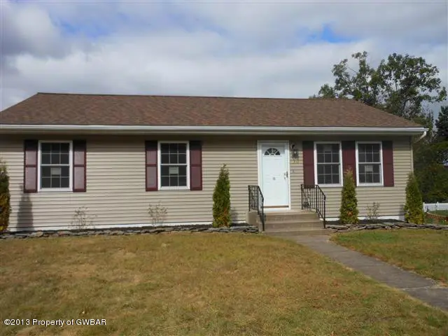 298 Meadowcrest Drive, Trucksville in Trucksville