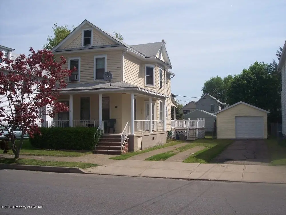 109 Poplar Street, Kingston in Kingston