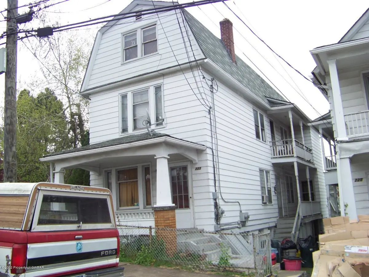 223 W Union Street, Nanticoke in Nanticoke