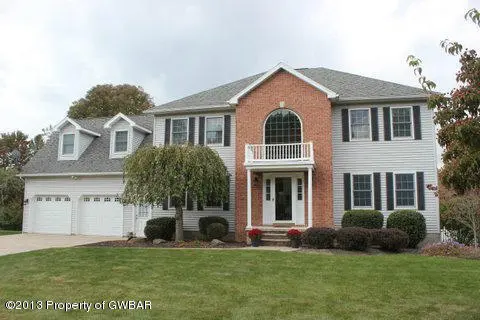 4 Ivy Drive, Shavertown in Shavertown