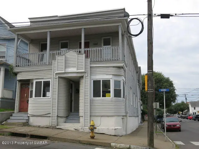 35 OXFORD Street, Wilkes-Barre in Wilkes-Barre