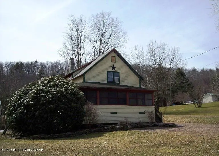 1074 State Route 239, Huntington Mills in Huntington Mills