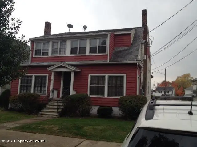 90-92 Oak Street, Forty Fort in Forty Fort